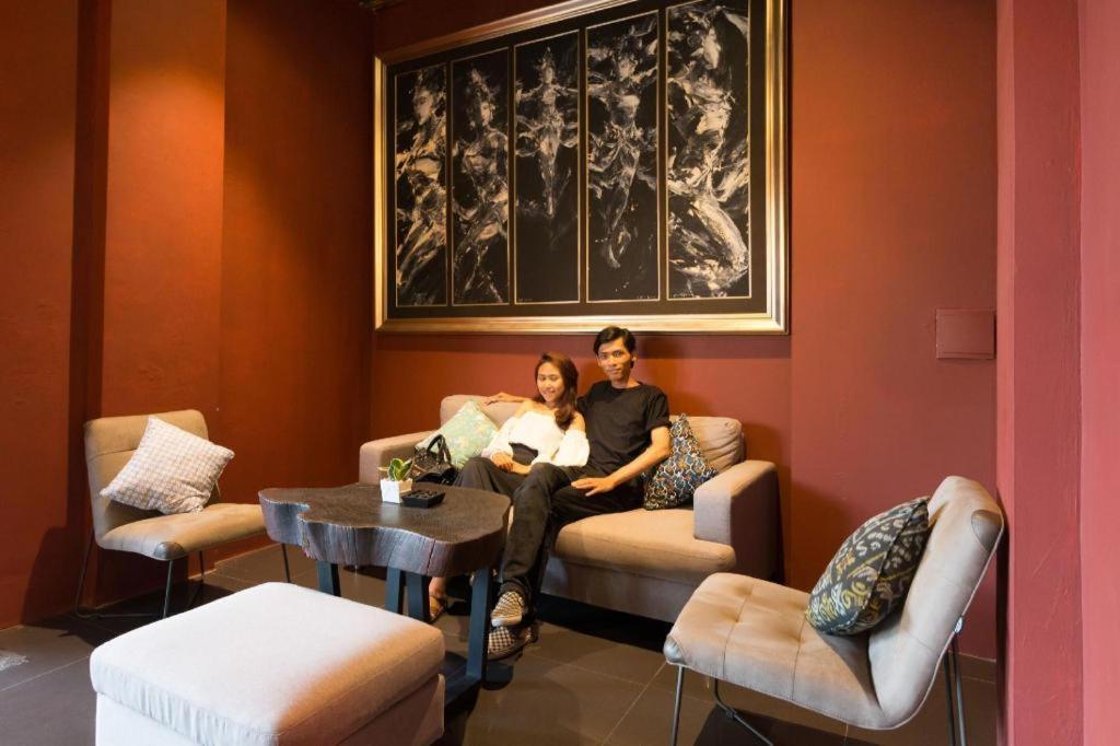 Hadi Poetra Hotel Кута Экстерьер фото