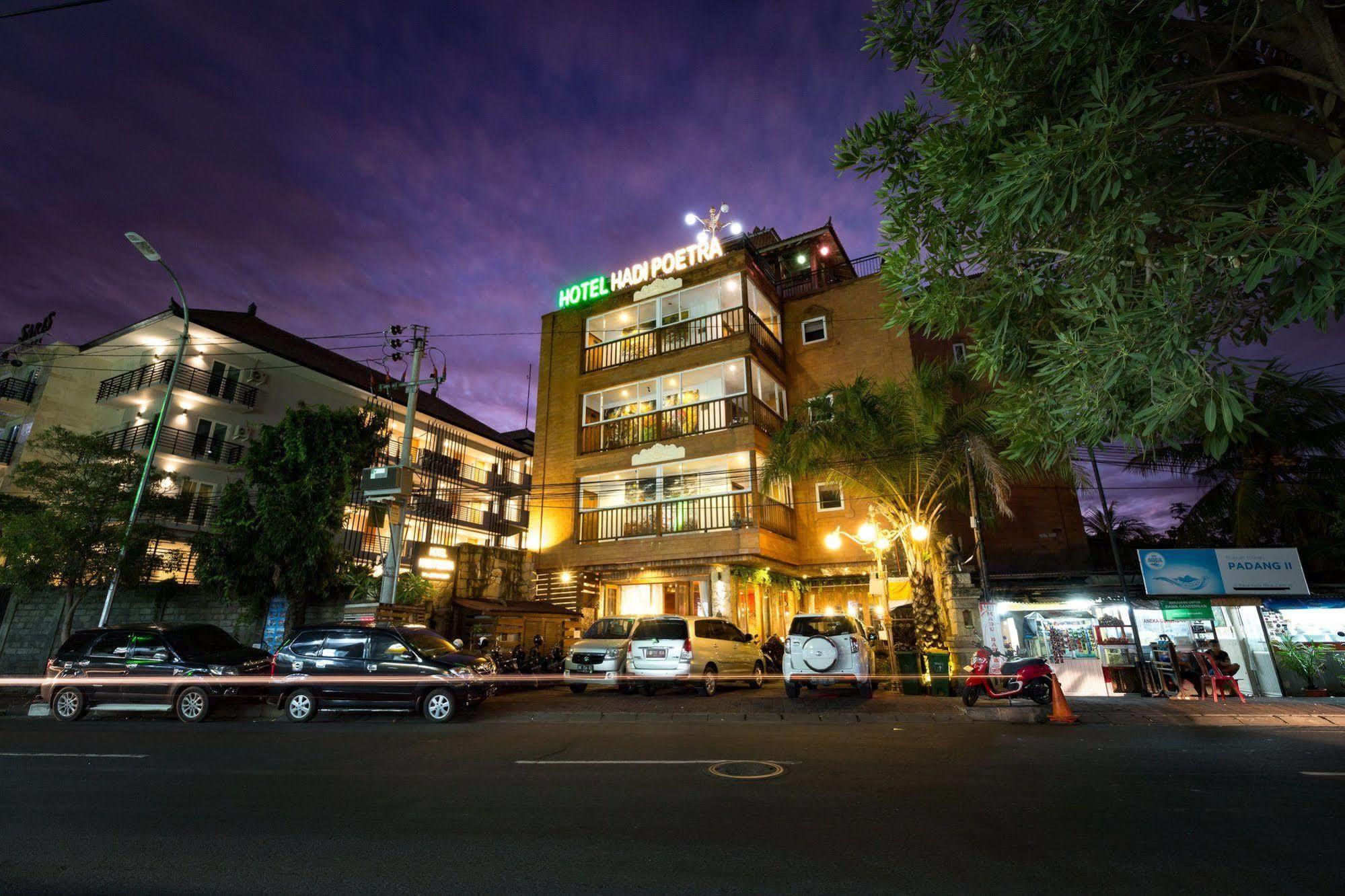 Hadi Poetra Hotel Кута Экстерьер фото